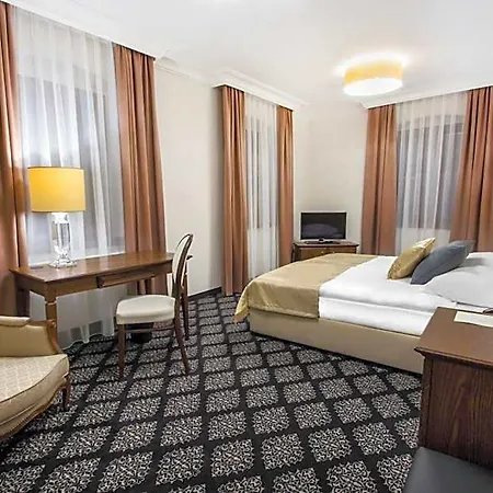 Hg Hotel